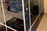 Тонировка табачной витрины в магазине табака Hookoff в Мытищах